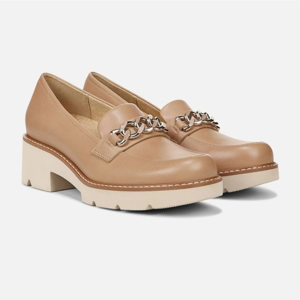 New Naturalizer DESI Taupe Cream Light Brown leather LOAFER gold chain penny 8